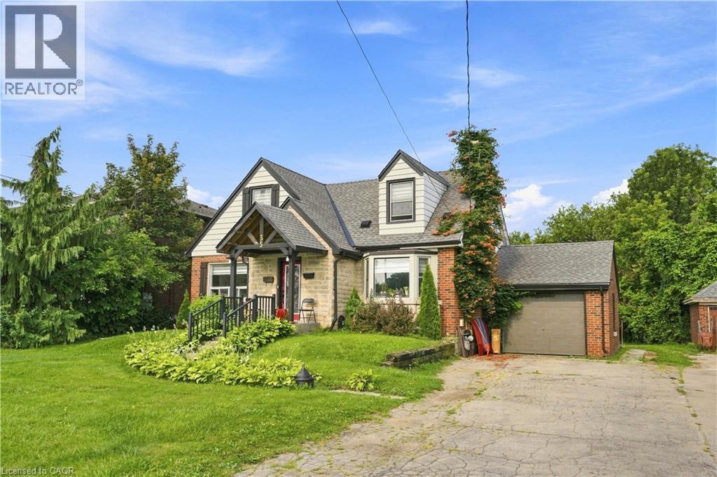 35 Centennial Parkway S, Hamilton, ON - Outdoor