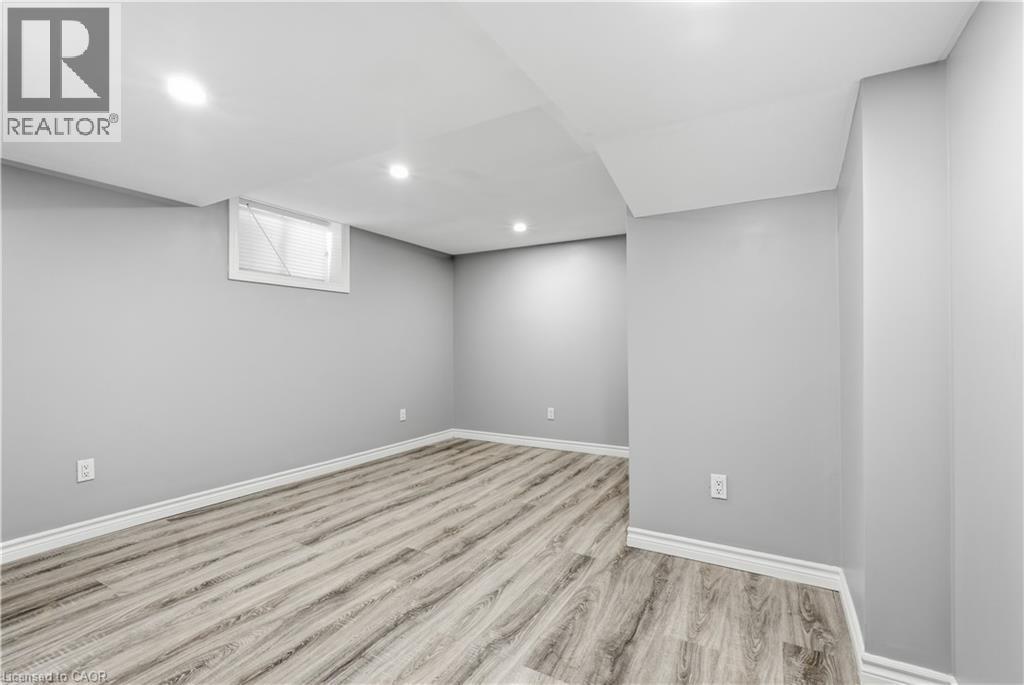 35 Centennial Parkway S, Hamilton, ON - Indoor