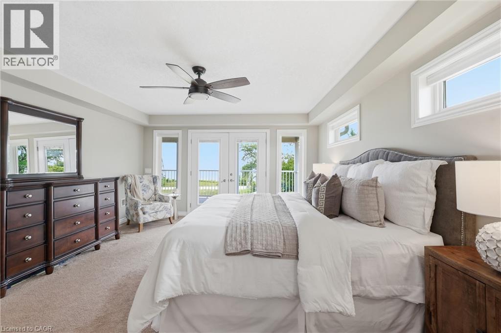 793 Beach Boulevard, Hamilton, ON - Indoor Photo Showing Bedroom