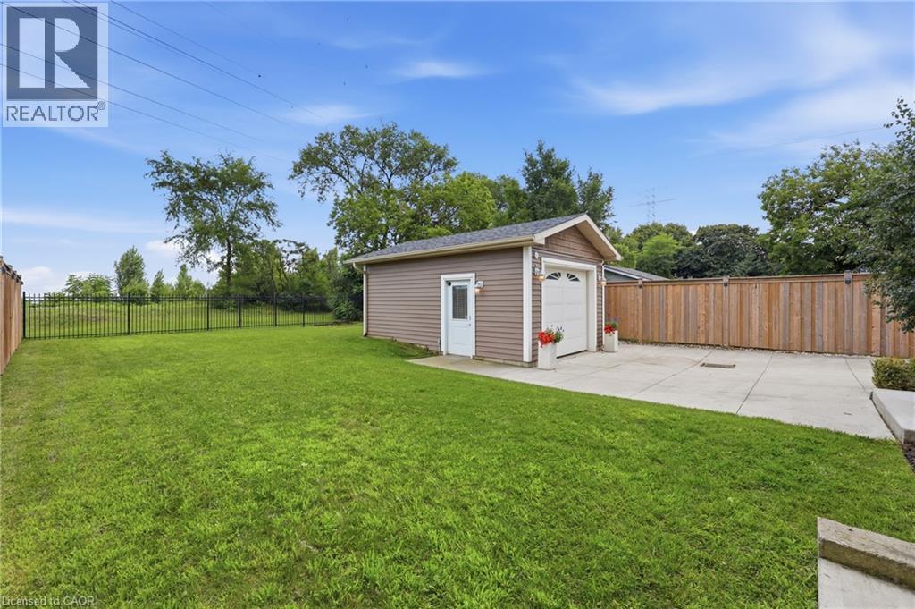 793 Beach Boulevard, Hamilton, ON - Outdoor