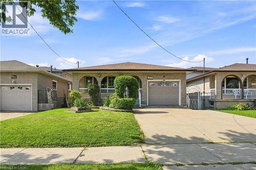 948 Stone Church Road E, Hamilton, ON - Outdoor With Deck Patio Veranda