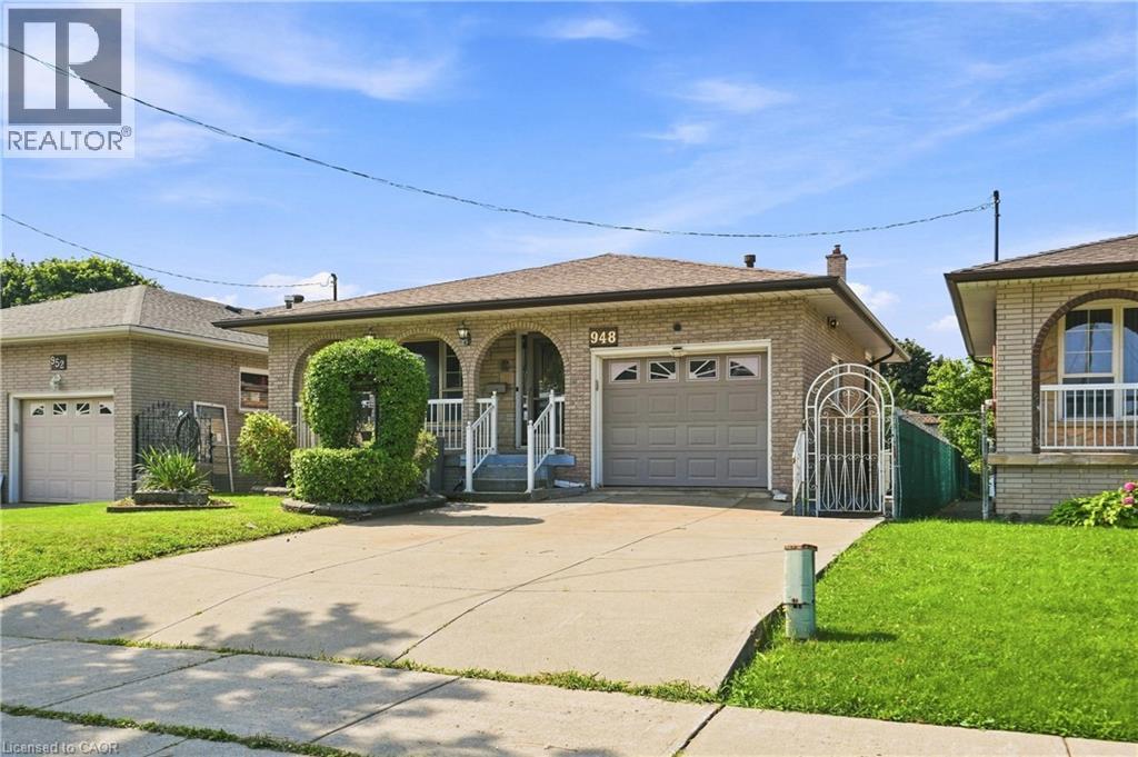 948 Stone Church Road E, Hamilton, ON - Outdoor