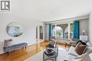 948 Stone Church Road E, Hamilton, ON  - Indoor Photo Showing Living Room 