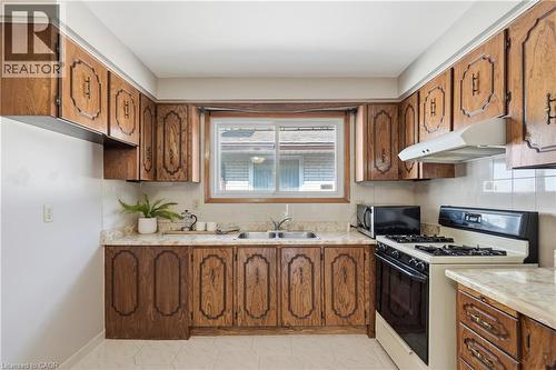 948 Stone Church Road E, Hamilton, ON - Indoor Photo Showing Kitchen With Double Sink