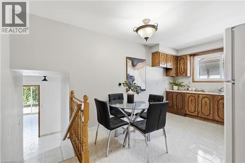 948 Stone Church Road E, Hamilton, ON - Indoor Photo Showing Dining Room