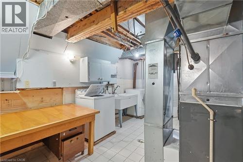 948 Stone Church Road E, Hamilton, ON - Indoor