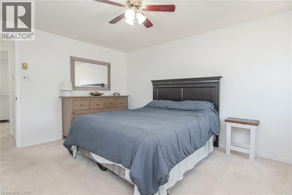 90 Ferman Drive Unit# 5, Guelph, ON - Indoor Photo Showing Bedroom