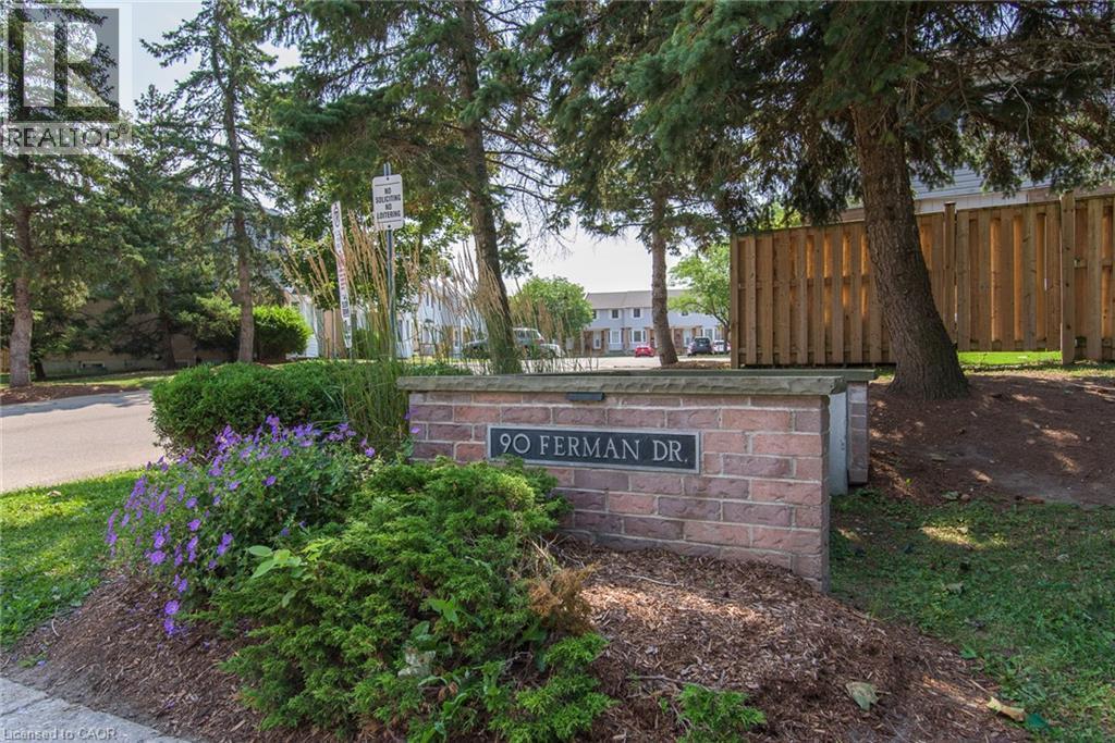 90 Ferman Drive Unit# 5, Guelph, ON - Outdoor