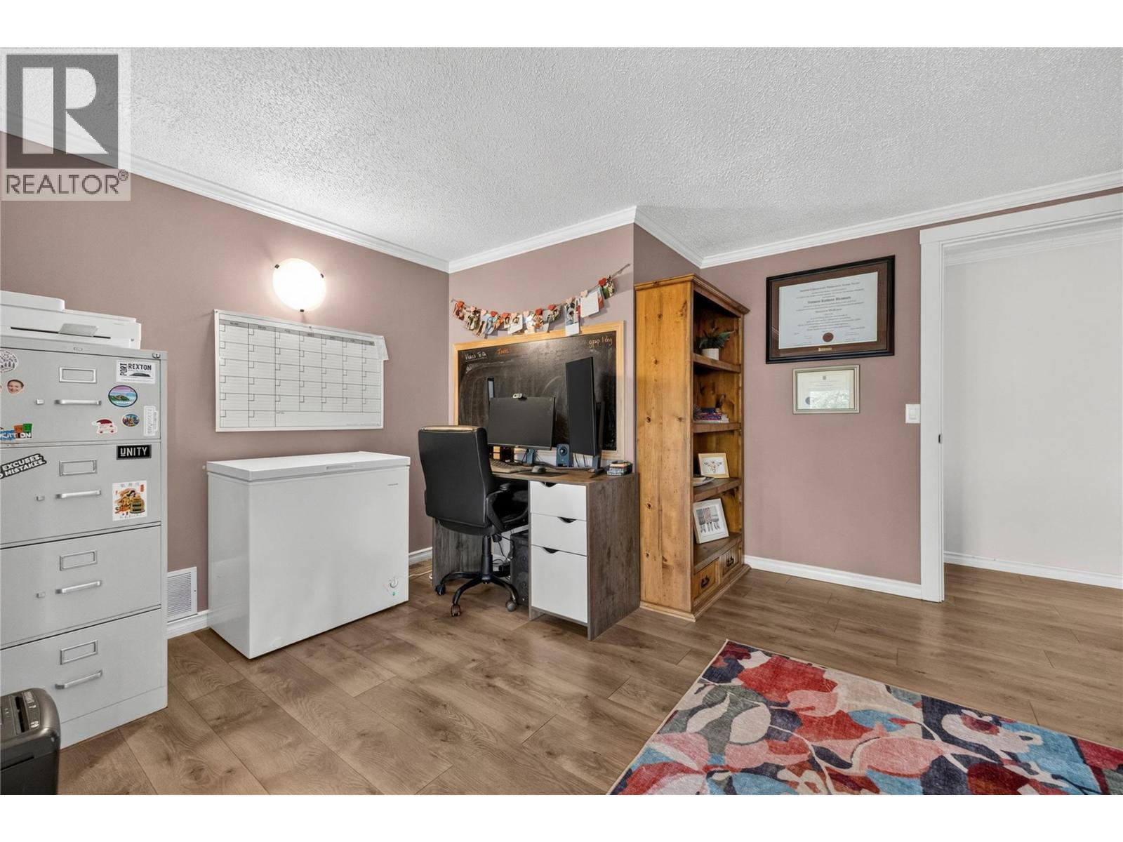 3115 Juniper Drive, Naramata, BC - Indoor