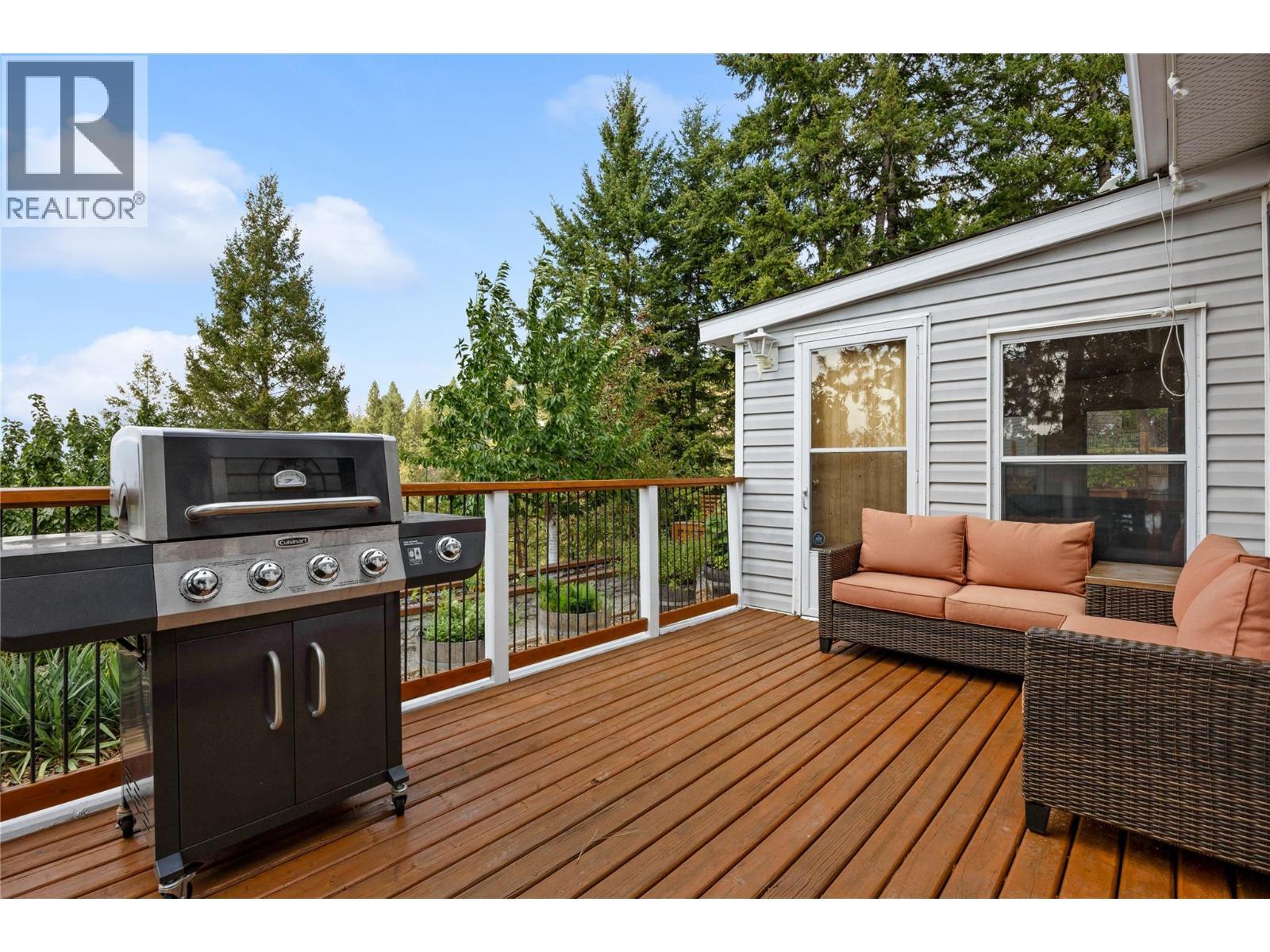 3115 Juniper Drive, Naramata, BC - Outdoor With Deck Patio Veranda With Exterior