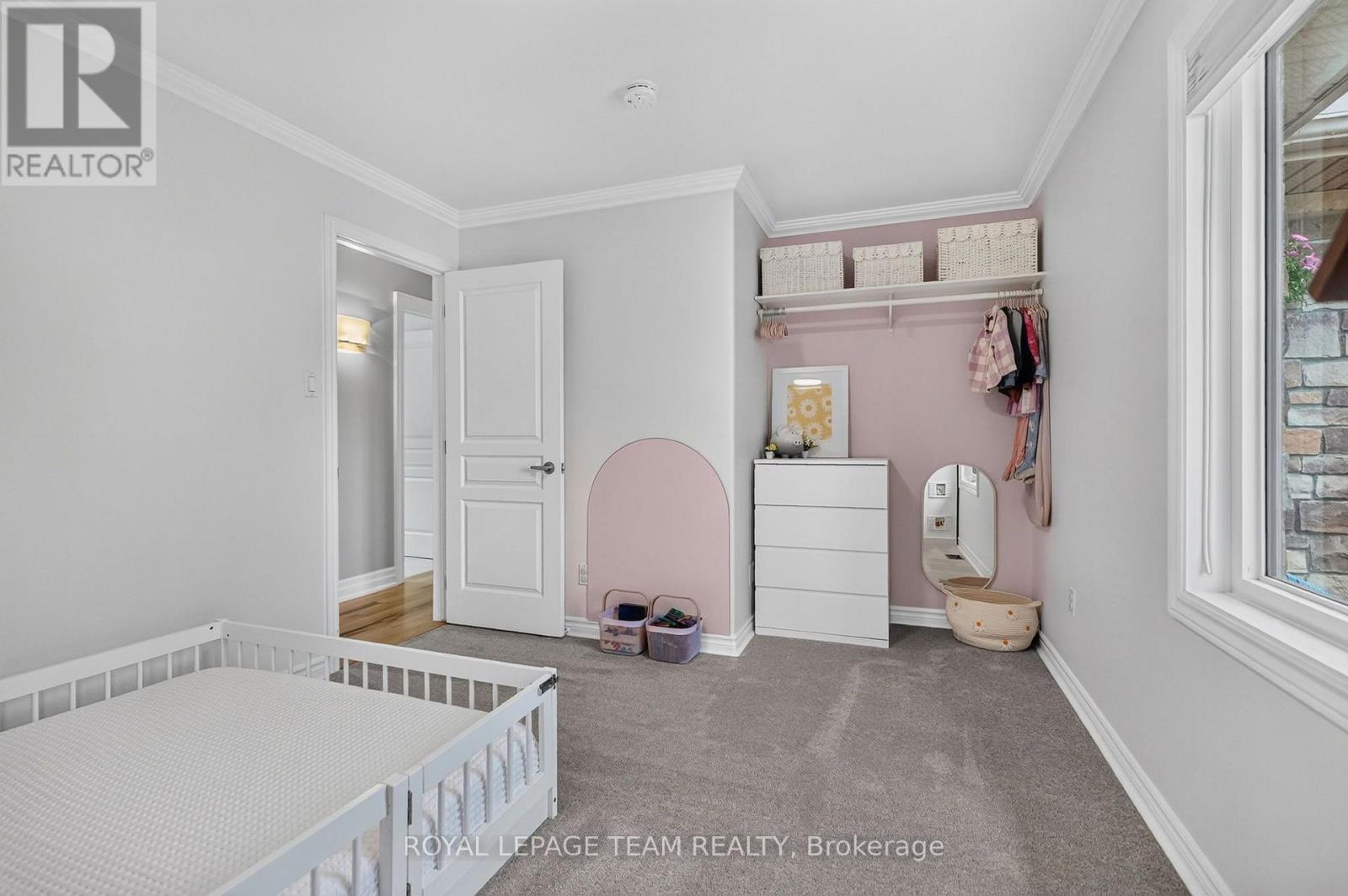 1550 Stanleyfield Crescent, Ottawa, ON - Indoor