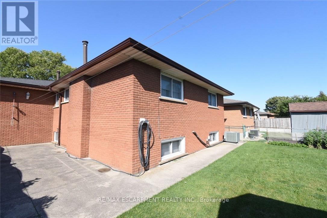 36 Abbington Drive, Hamilton, ON - Outdoor With Exterior