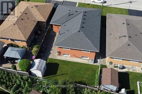 36 Abbington Drive, Hamilton, ON - Outdoor
