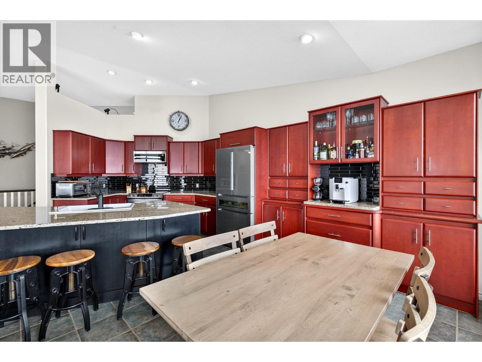 2213 Waddington Court Unit# 3, Kelowna, BC - Indoor