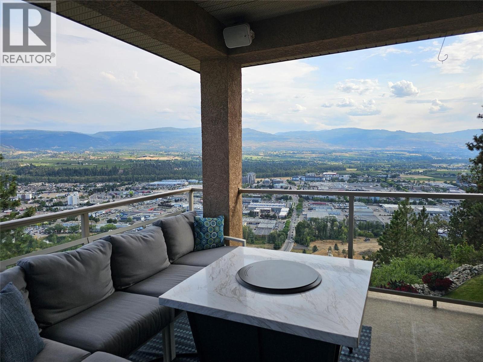 2213 Waddington Court Unit# 3, Kelowna, BC - Outdoor With View