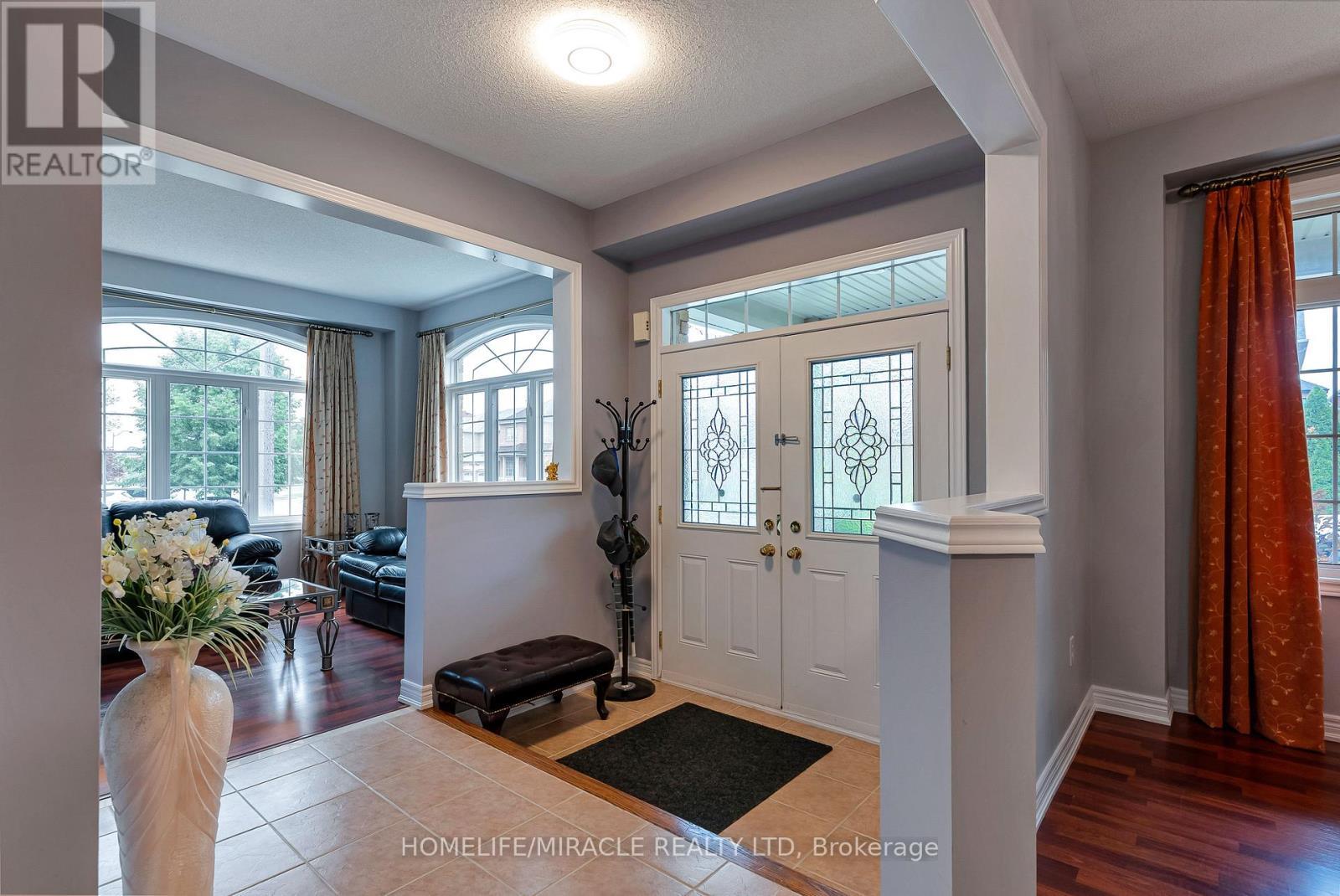 9 Peridot Road, Brampton, ON - Indoor Photo Showing Other Room