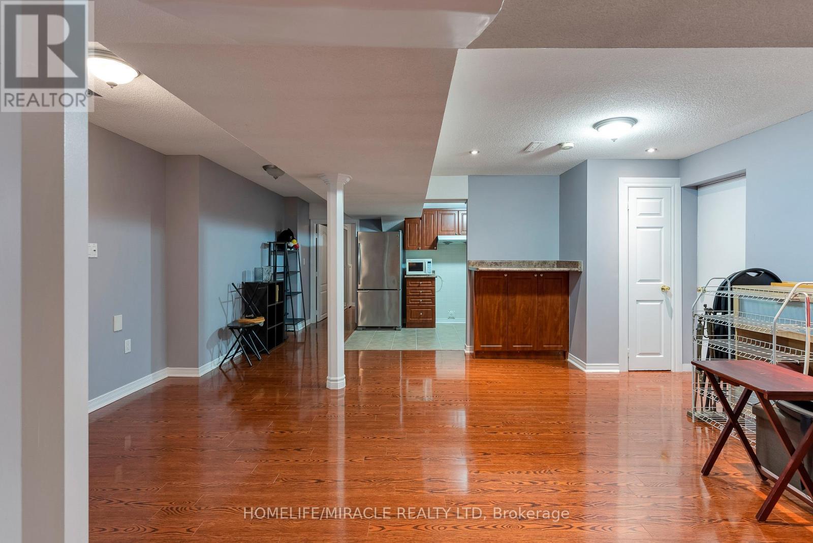 9 Peridot Road, Brampton, ON - Indoor