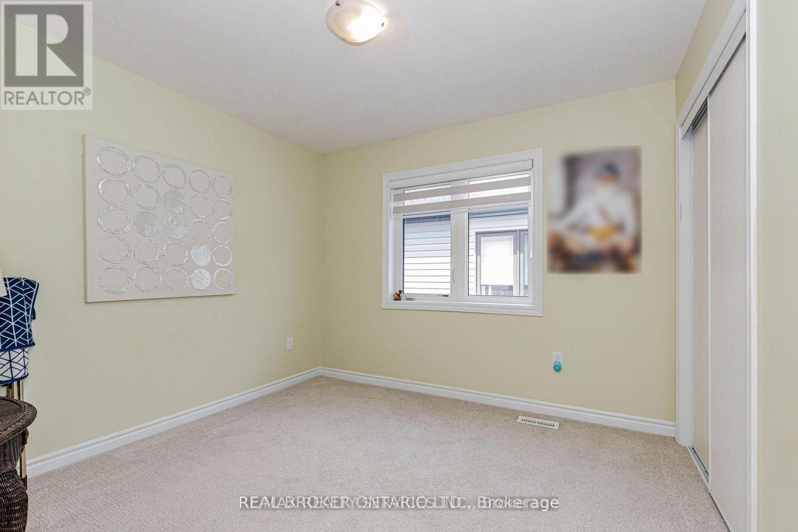 67 Malcolm Crescent, Haldimand, ON - Indoor Photo Showing Other Room