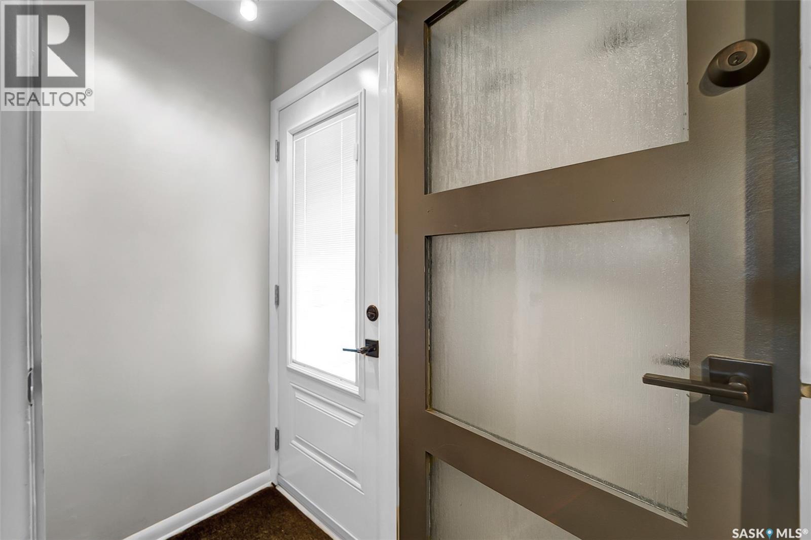 826 W Avenue N, Saskatoon, SK - Indoor Photo Showing Other Room