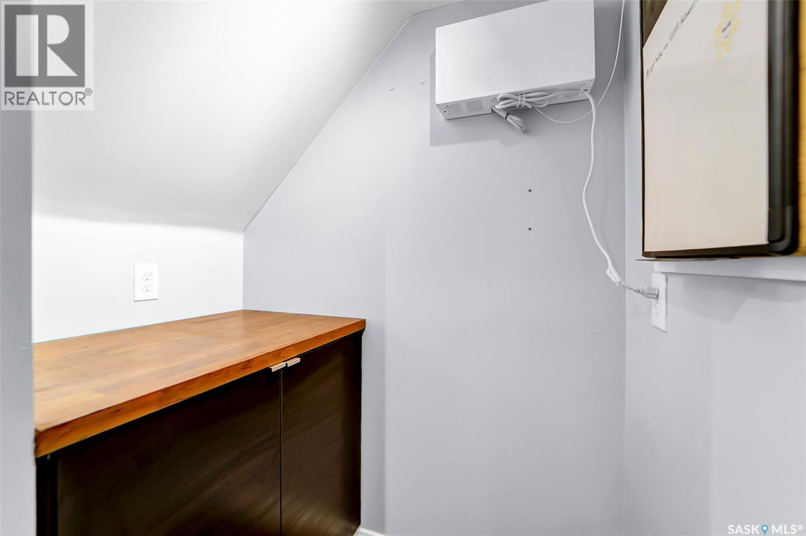826 W Avenue N, Saskatoon, SK - Indoor Photo Showing Other Room