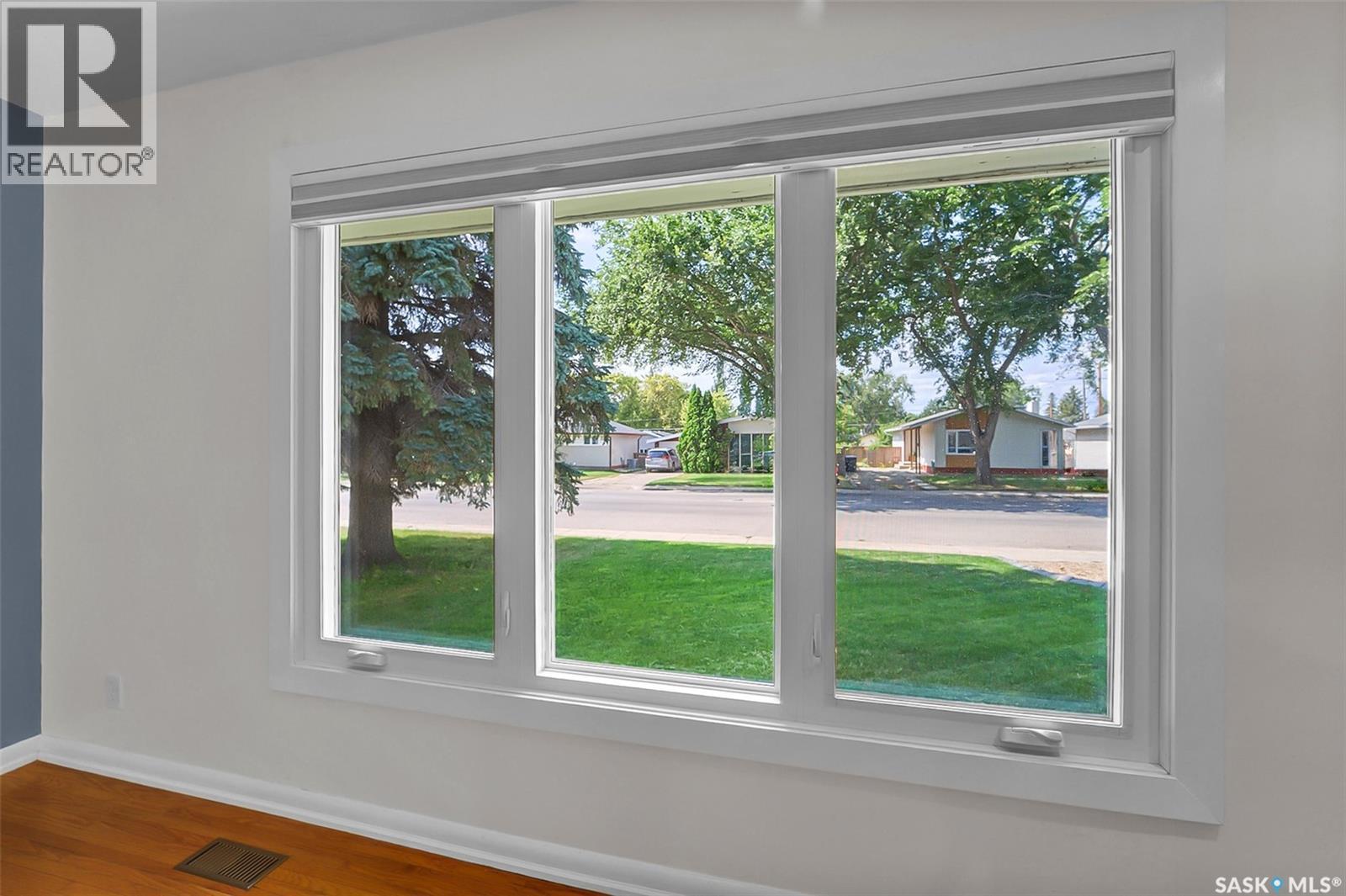 826 W Avenue N, Saskatoon, SK - Indoor Photo Showing Other Room