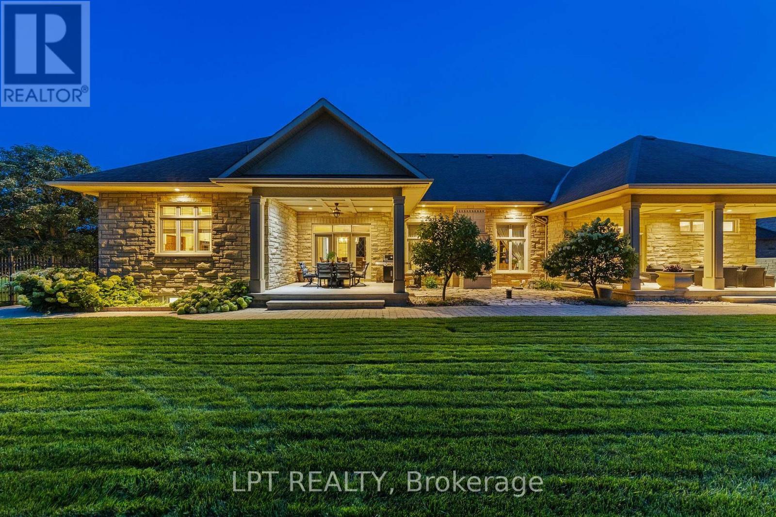 431 Lockmaster Crescent, Ottawa, ON - Outdoor With Deck Patio Veranda