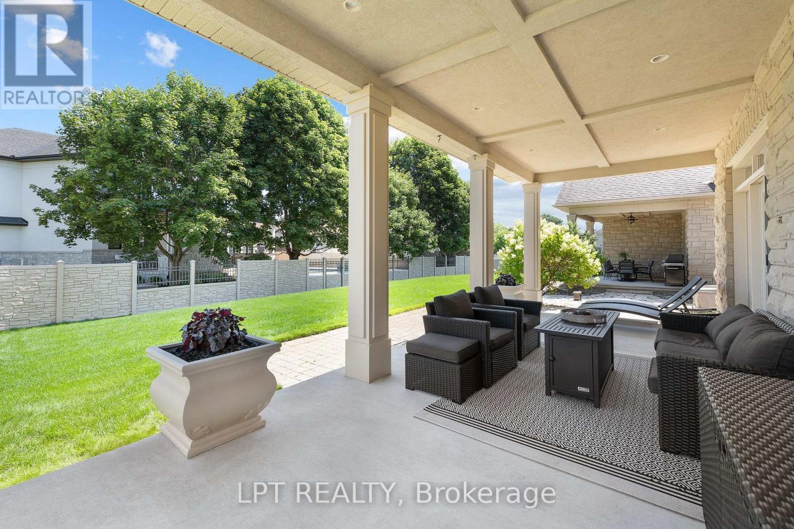 431 Lockmaster Crescent, Ottawa, ON - Outdoor With Deck Patio Veranda With Exterior