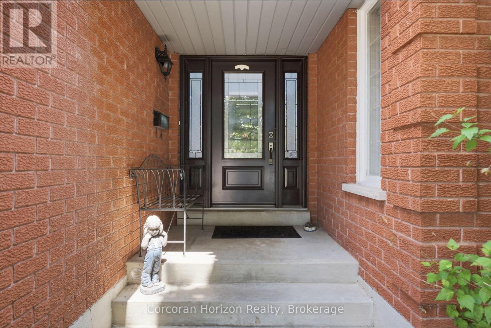 131 Huntingwood Avenue, Hamilton (Dundas), ON - Outdoor With Exterior