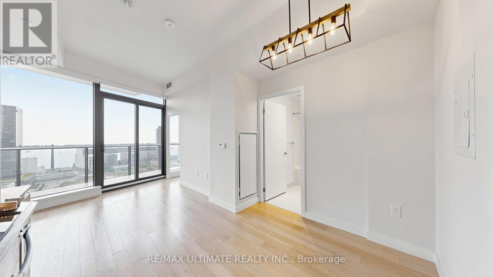 2304 - 2A Church Street, Toronto, ON - Indoor Photo Showing Other Room
