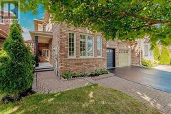 BASEMENT - 5695 JENVIC GROVE Mississauga, ON L5M 7B4