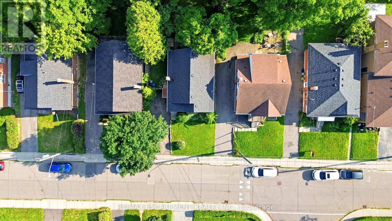 61 Glenmount Avenue, Hamilton, ON - Outdoor