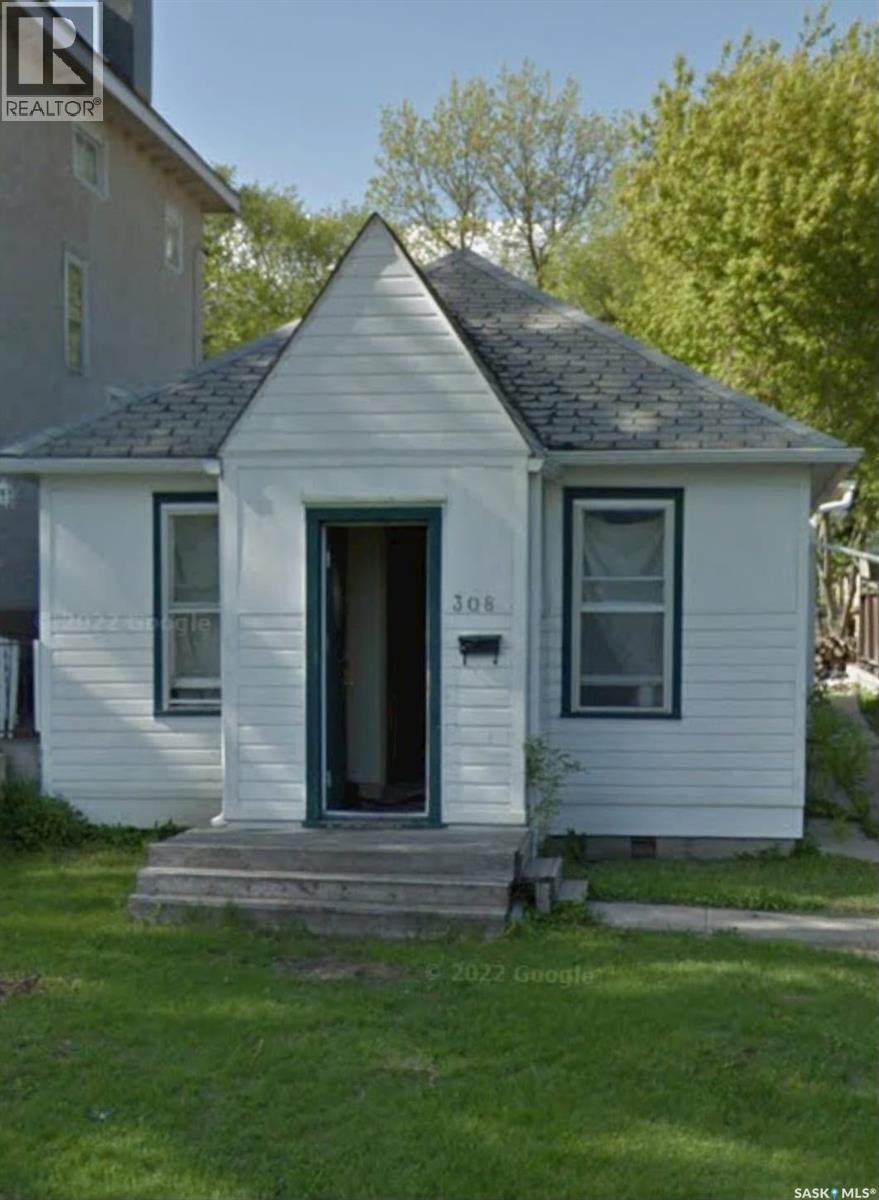308 26Th Street, Saskatoon, SK - Outdoor