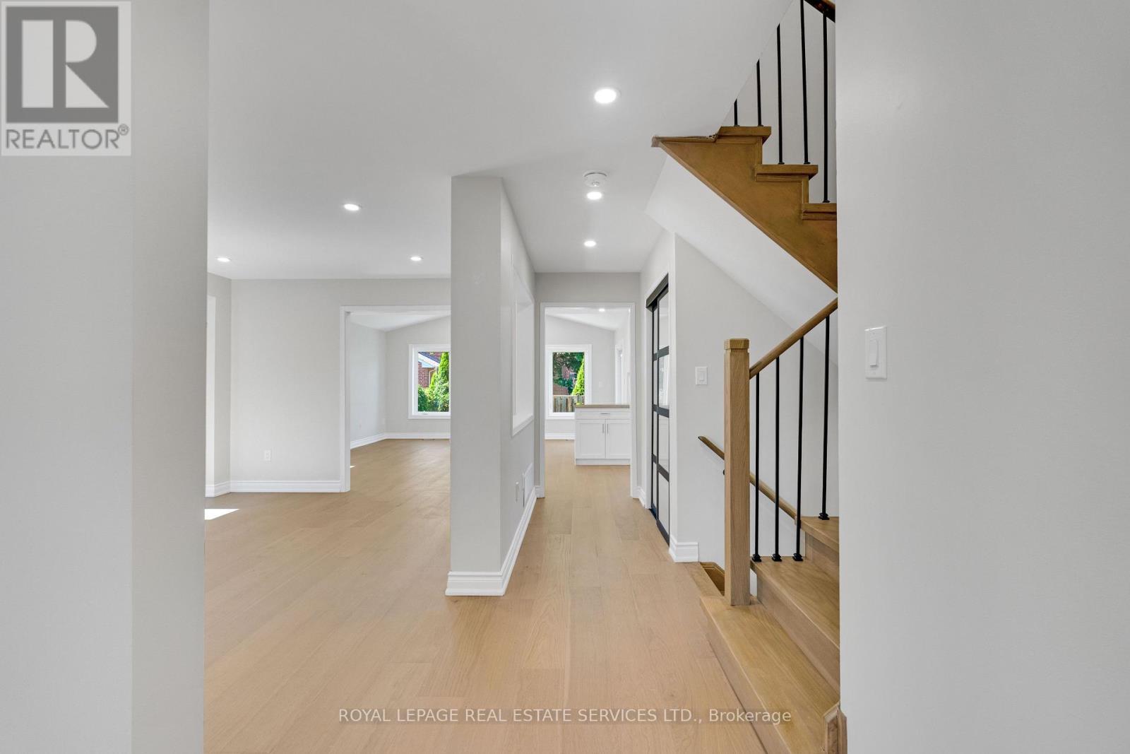 3955 Foxwood Avenue, Mississauga, ON - Indoor Photo Showing Other Room