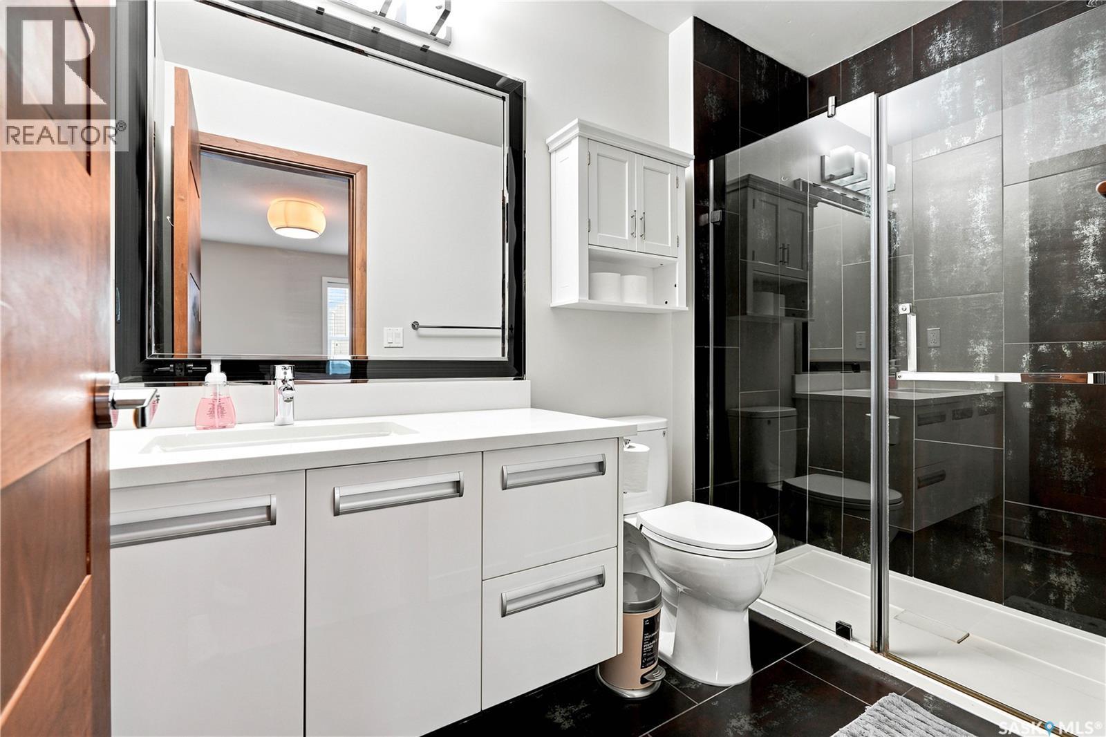 151 Tweed Lane, Saskatoon, SK - Indoor Photo Showing Bathroom
