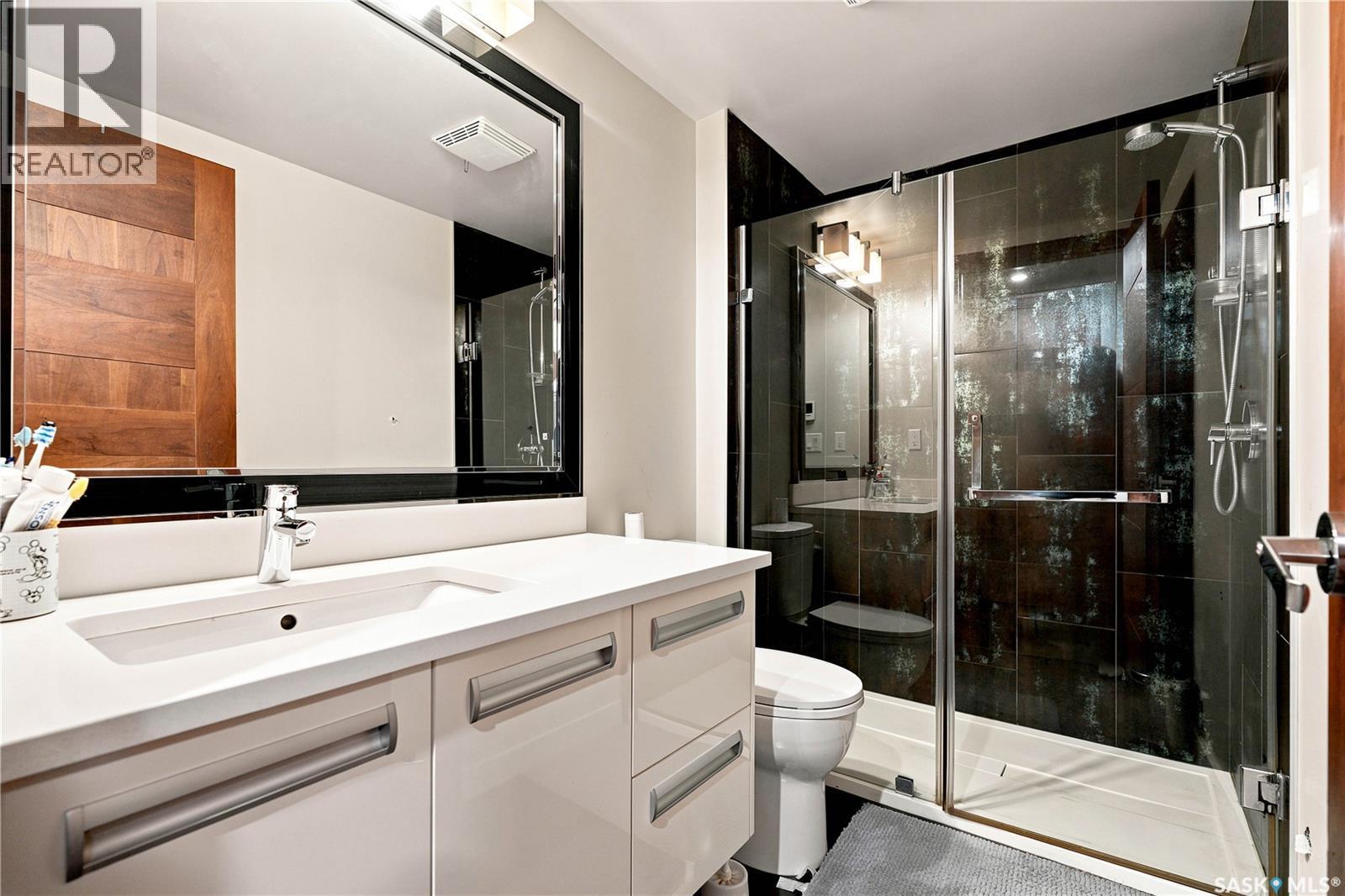 151 Tweed Lane, Saskatoon, SK - Indoor Photo Showing Bathroom