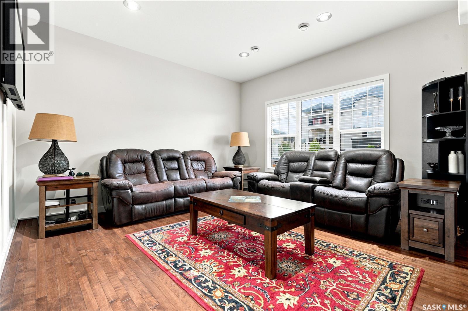 151 Tweed Lane, Saskatoon, SK - Indoor Photo Showing Living Room