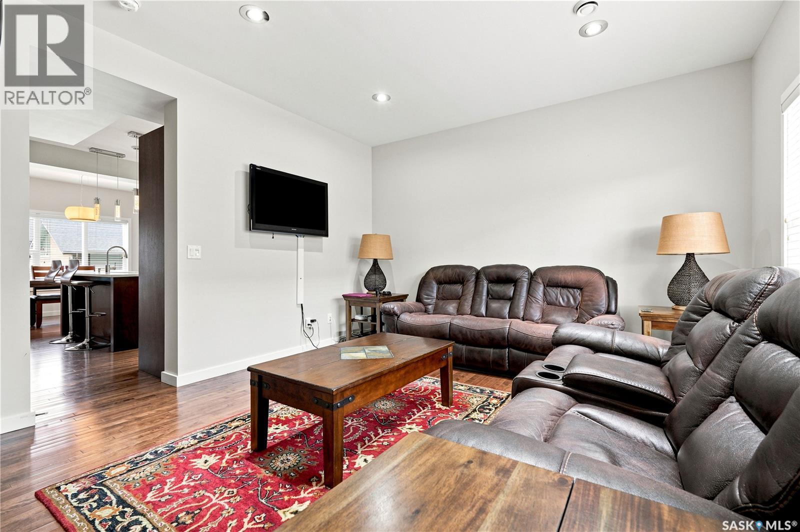 151 Tweed Lane, Saskatoon, SK - Indoor Photo Showing Living Room