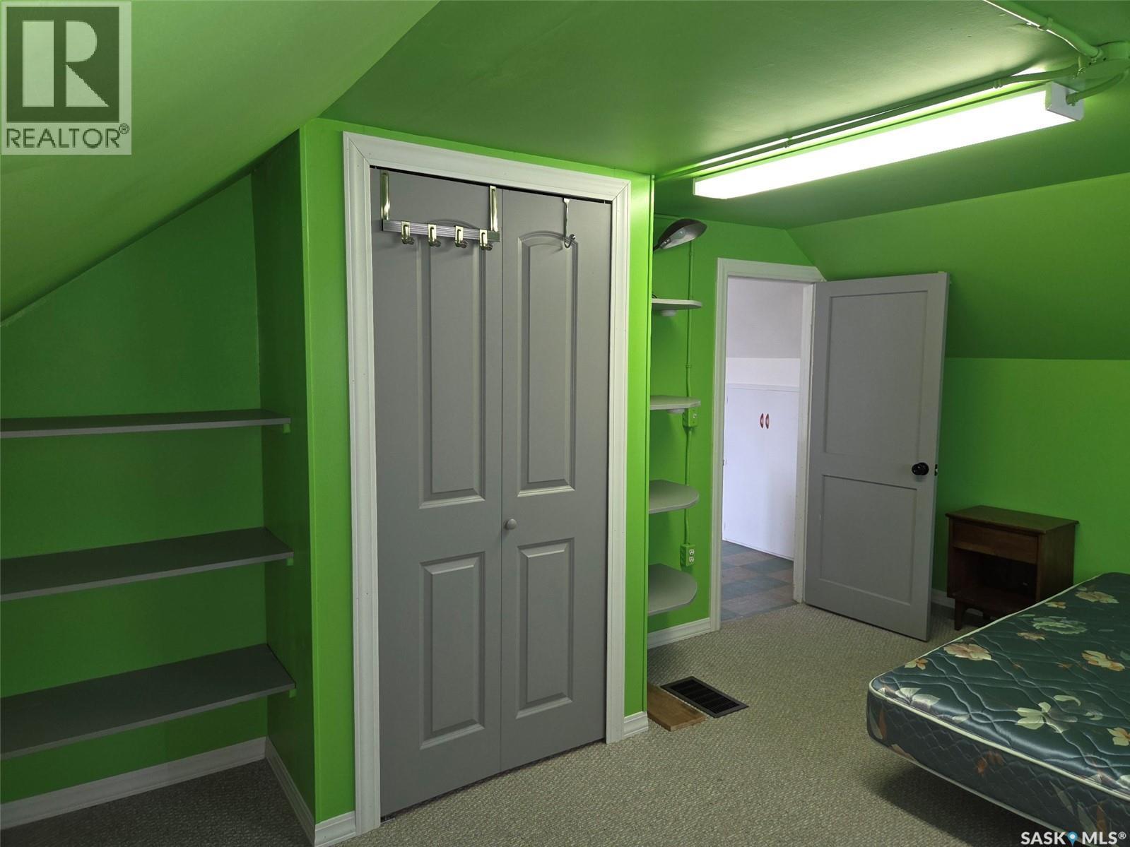 203 1St Street S, Middle Lake, SK - Indoor