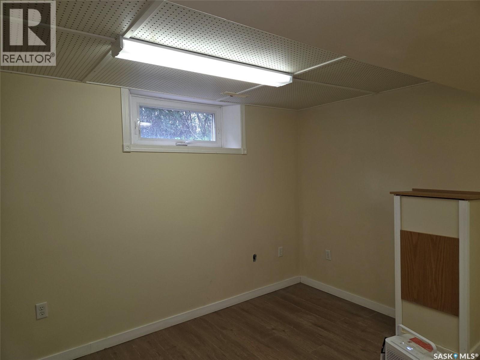 203 1St Street S, Middle Lake, SK - Indoor Photo Showing Other Room