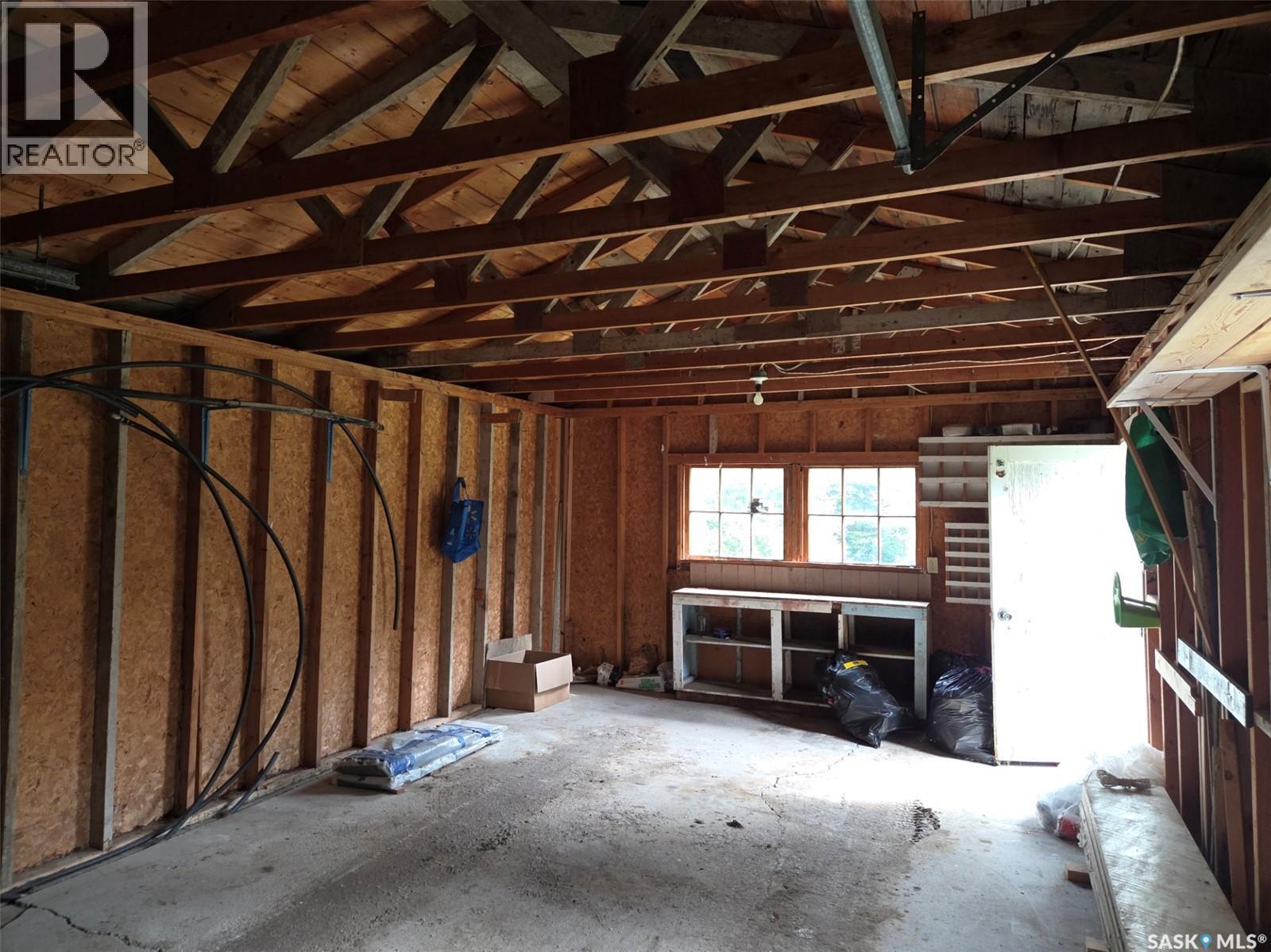203 1St Street S, Middle Lake, SK - Indoor Photo Showing Other Room