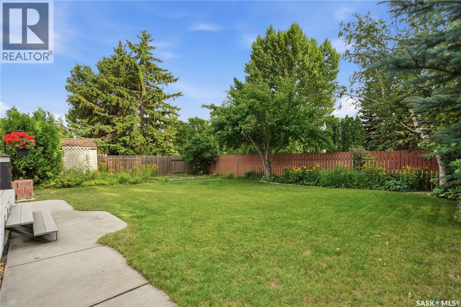 619 Addie Crescent, Saskatoon, SK - Outdoor With Backyard