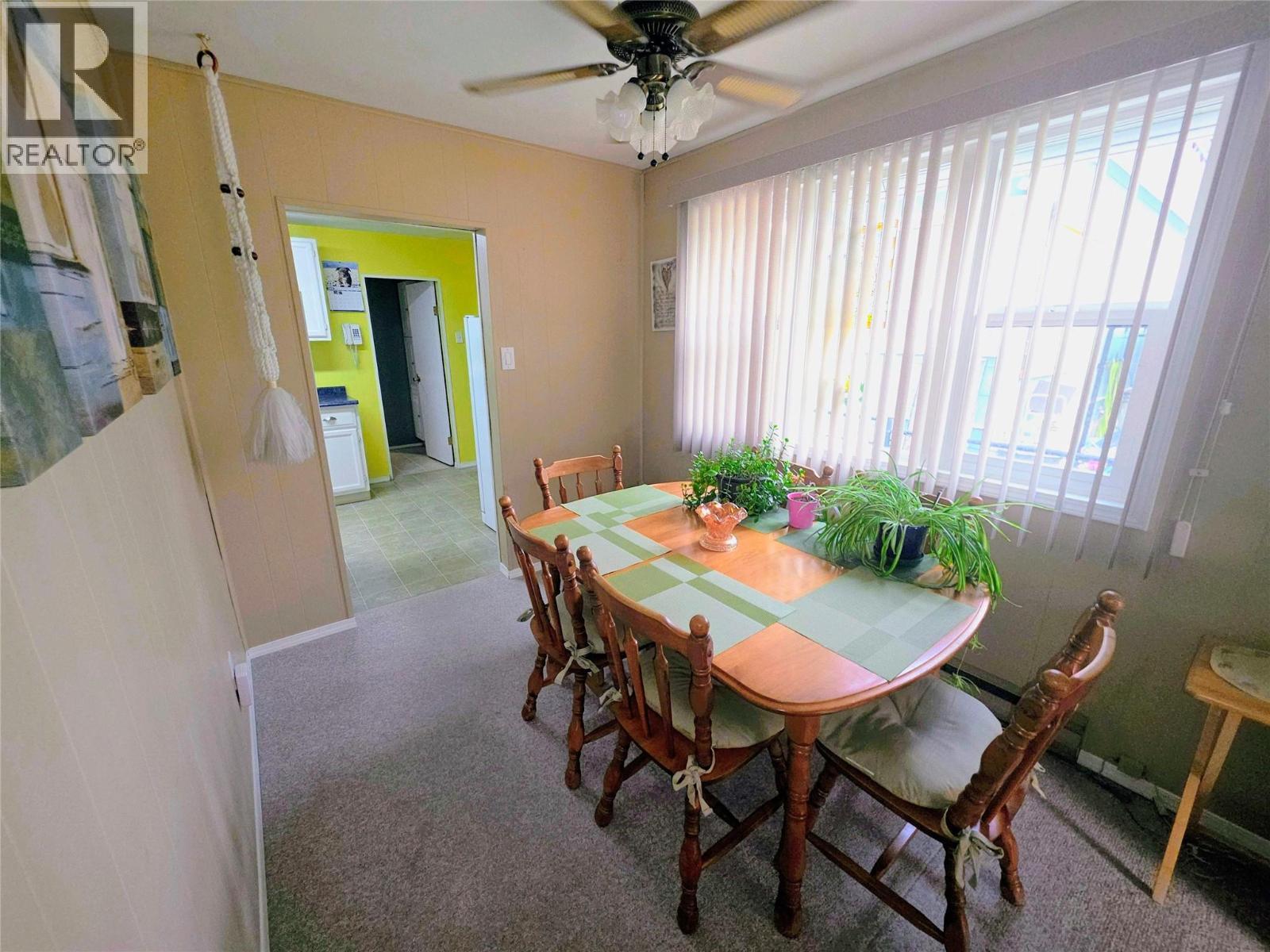 1142 Third Avenue, Trail, BC - Indoor Photo Showing Dining Room