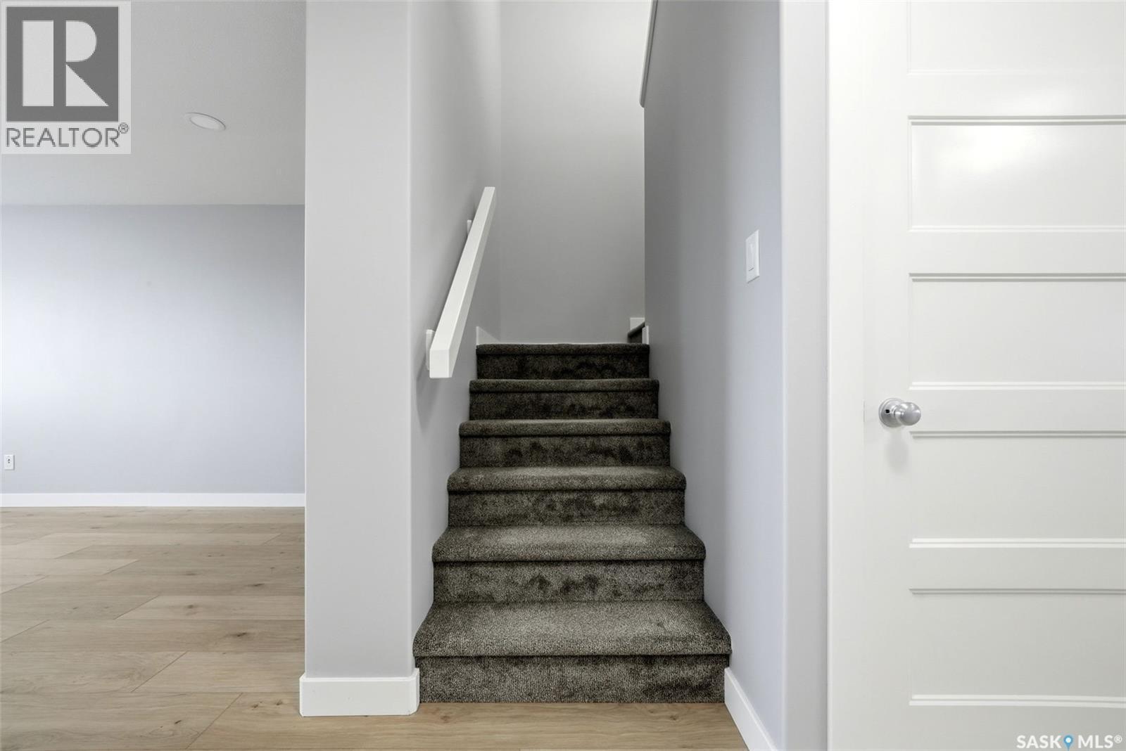 20 5301 Beacon Drive, Regina, SK - Indoor Photo Showing Other Room