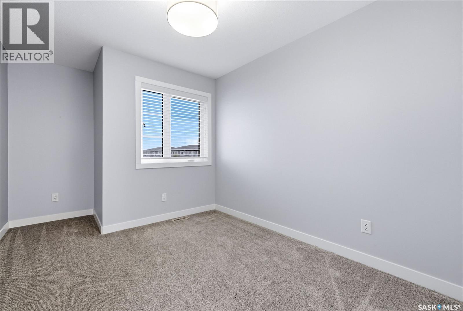20 5301 Beacon Drive, Regina, SK - Indoor Photo Showing Other Room