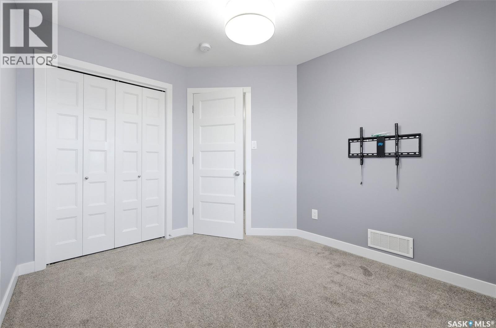 20 5301 Beacon Drive, Regina, SK - Indoor Photo Showing Other Room