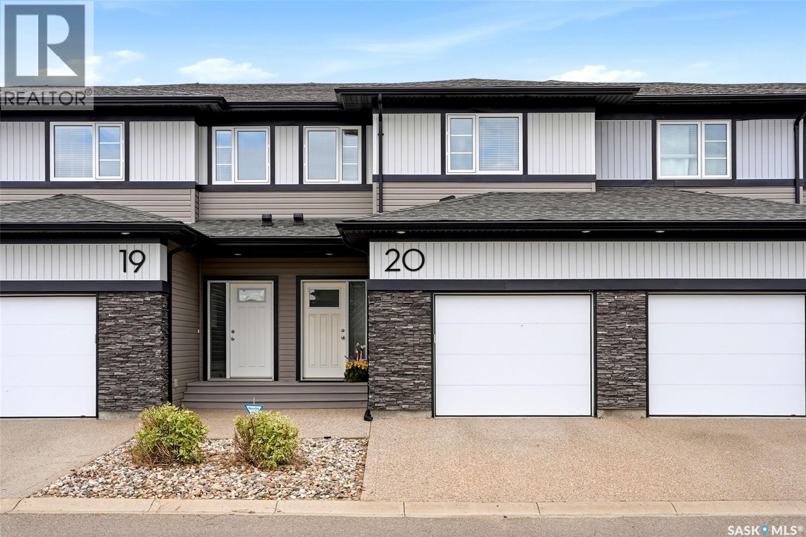 20 5301 Beacon Drive, Regina, SK - Outdoor With Exterior