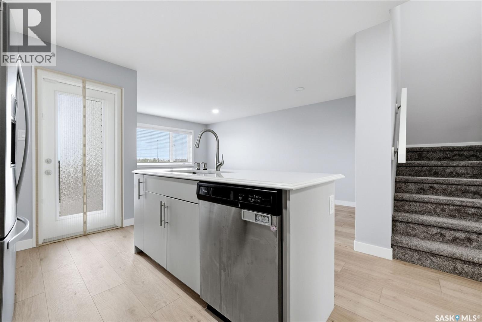 20 5301 Beacon Drive, Regina, SK - Indoor Photo Showing Kitchen