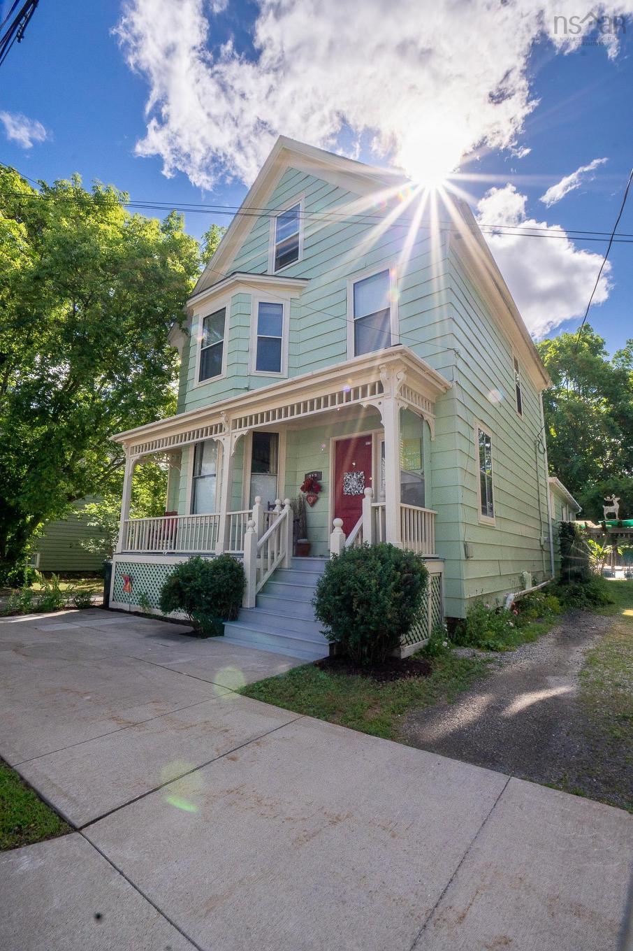 213 Victoria Street, Windsor, NS
