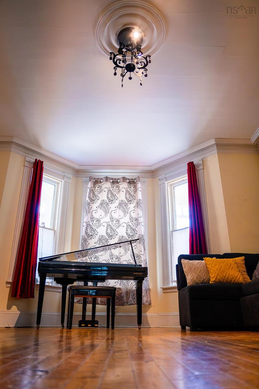 213 Victoria Street, Windsor, NS