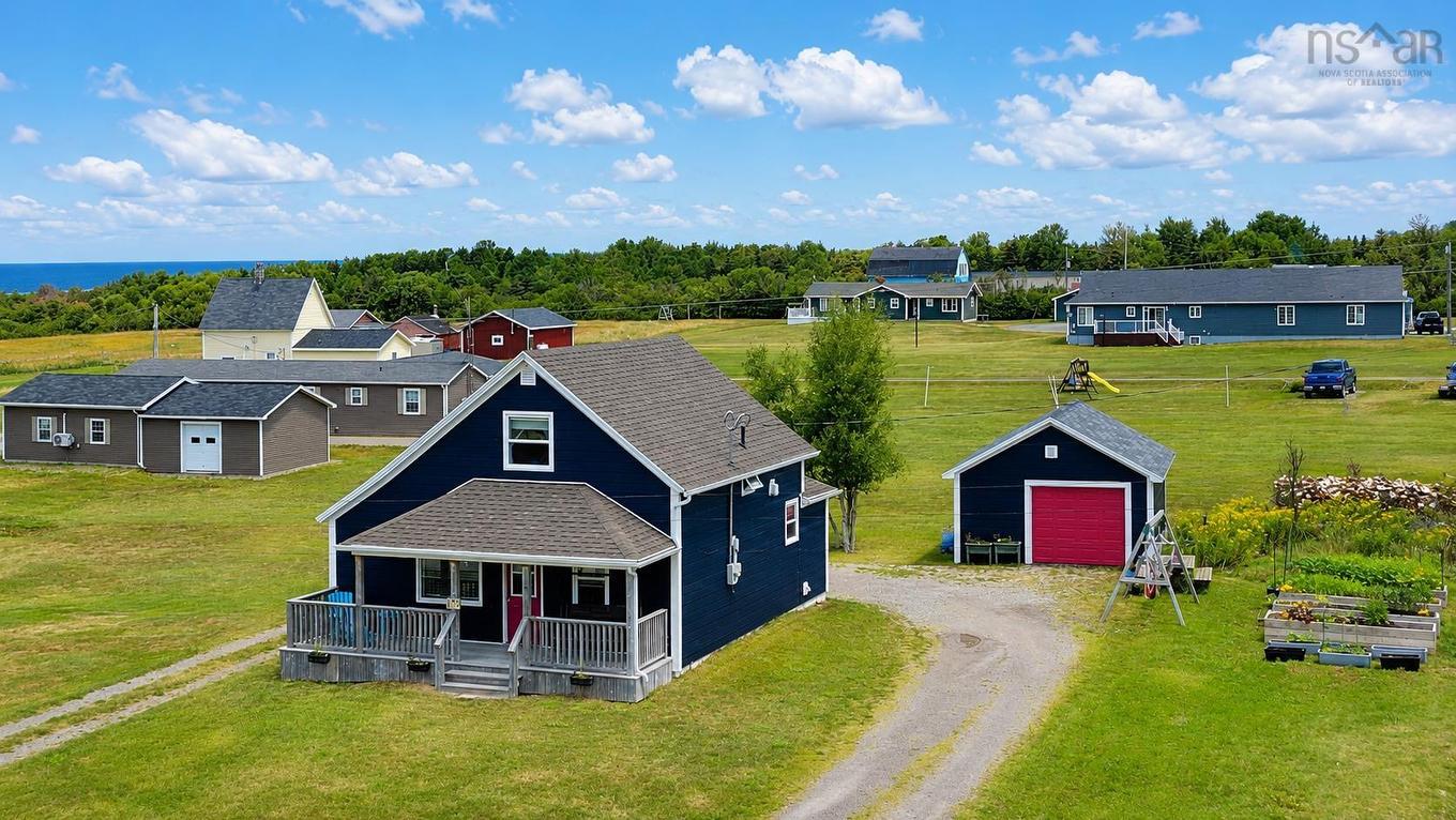35 Chemin Broussard, Petit Étang, NS - Outdoor